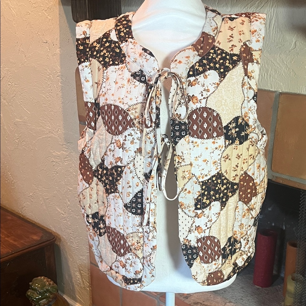 En Merci Quilted Patchwork Vest, size L
